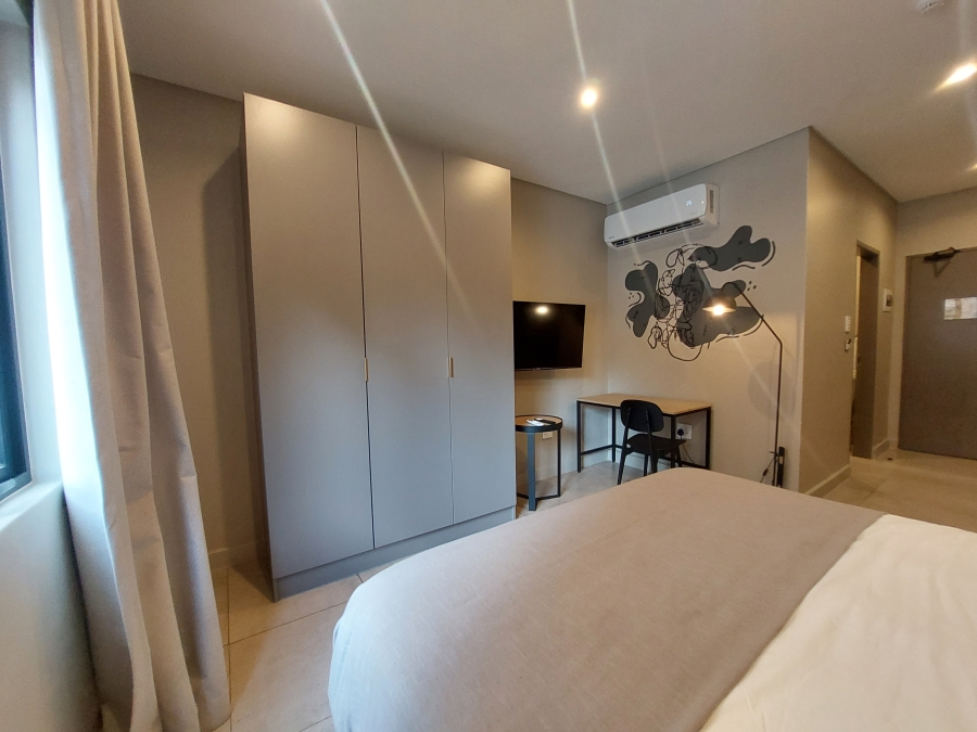 To Let 1 Bedroom Property for Rent in Sandown Gauteng