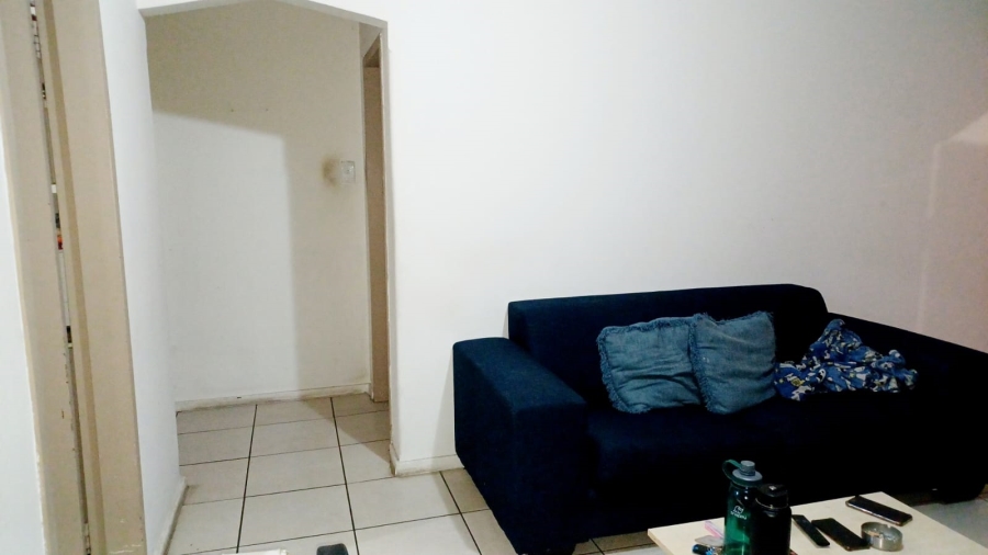 1 Bedroom Property for Sale in Windsor East Gauteng