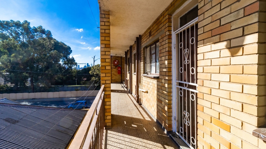 2 Bedroom Property for Sale in Turffontein Gauteng