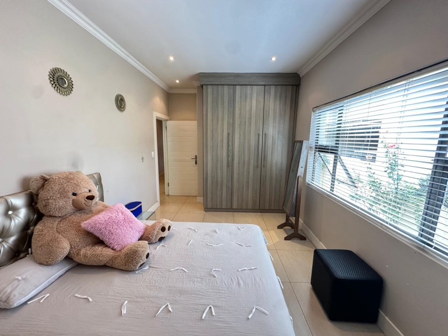 4 Bedroom Property for Sale in Greenstone Hill Gauteng