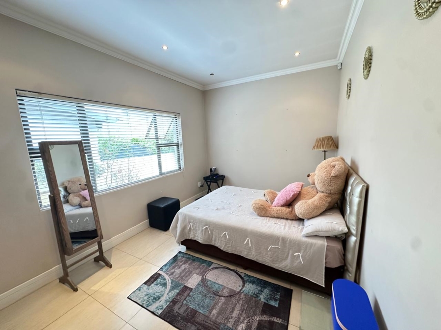 4 Bedroom Property for Sale in Greenstone Hill Gauteng