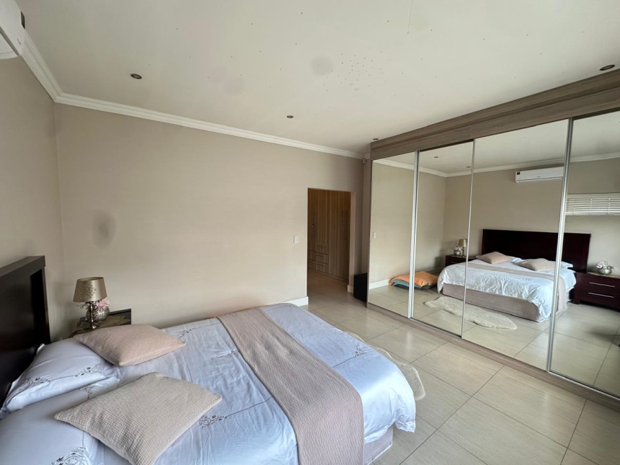 4 Bedroom Property for Sale in Greenstone Hill Gauteng