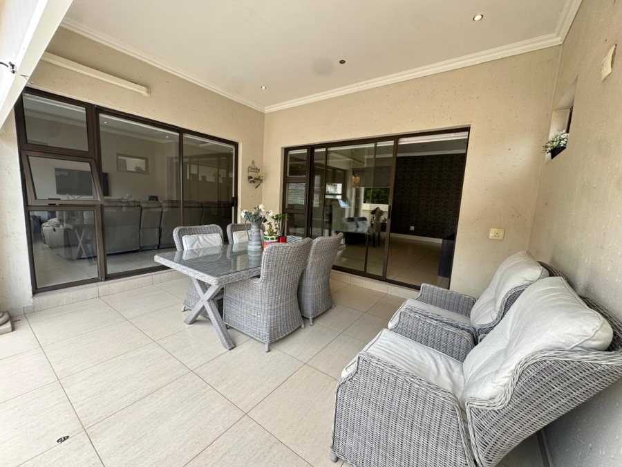 4 Bedroom Property for Sale in Greenstone Hill Gauteng