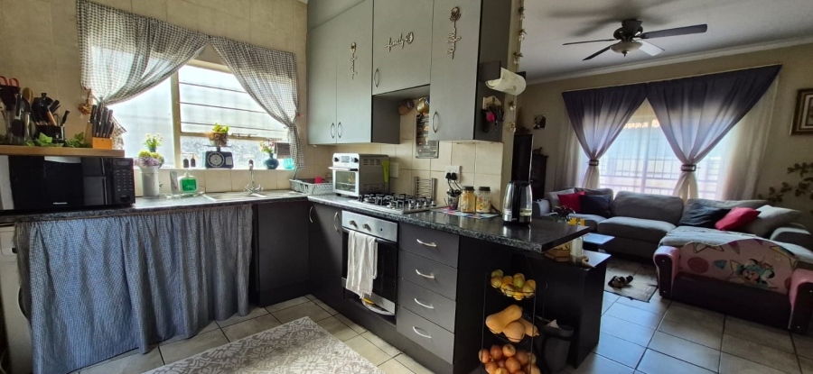 3 Bedroom Property for Sale in Kenleaf Gauteng