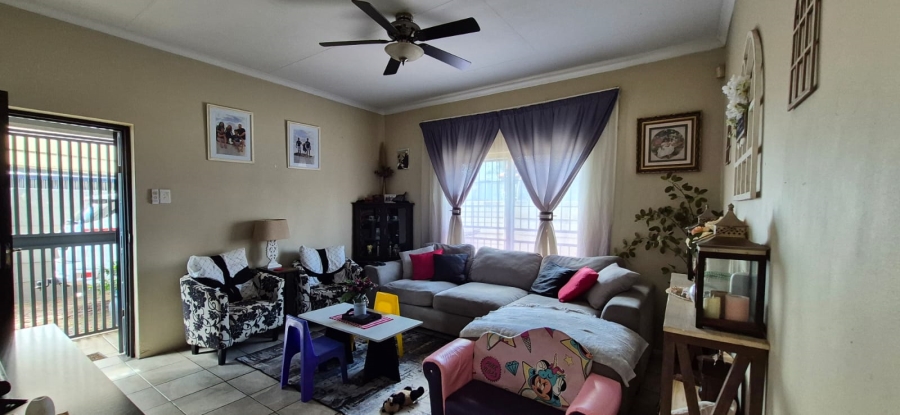 3 Bedroom Property for Sale in Kenleaf Gauteng