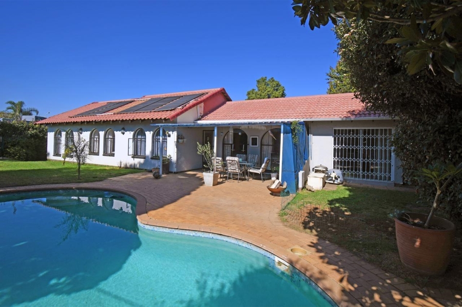 3 Bedroom Property for Sale in Beyers Park Gauteng