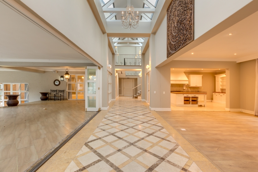 To Let 5 Bedroom Property for Rent in Bryanston Gauteng
