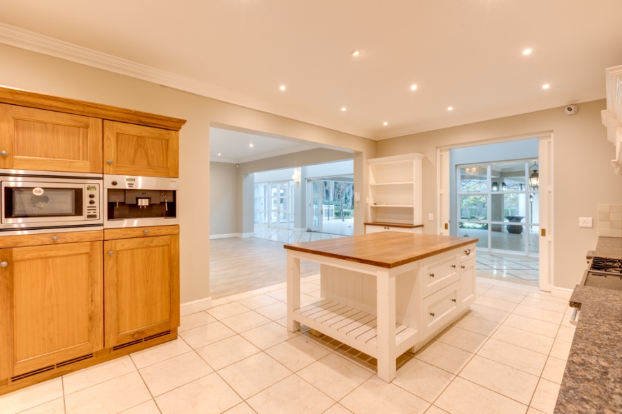 To Let 5 Bedroom Property for Rent in Bryanston Gauteng