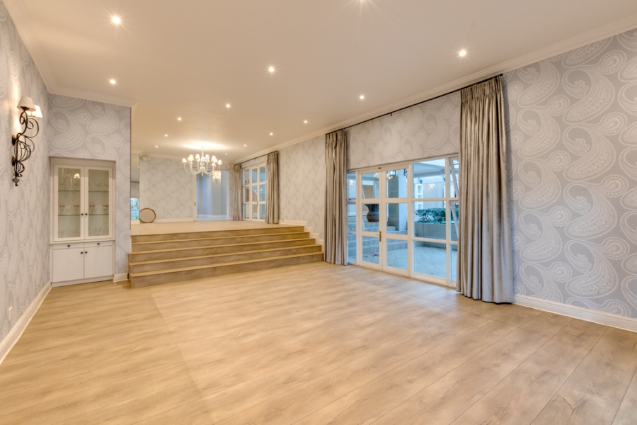 To Let 5 Bedroom Property for Rent in Bryanston Gauteng