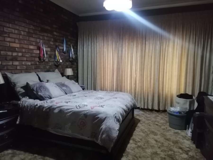 3 Bedroom Property for Sale in Theresa Park Gauteng