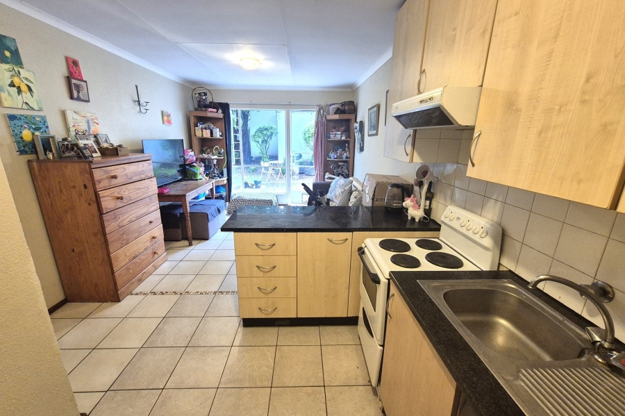 2 Bedroom Property for Sale in Douglasdale Gauteng