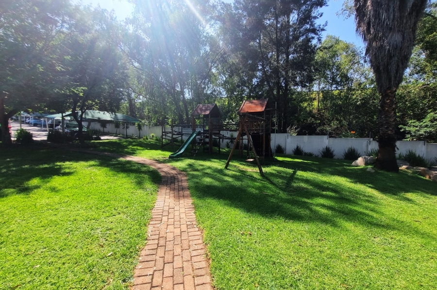 2 Bedroom Property for Sale in Douglasdale Gauteng