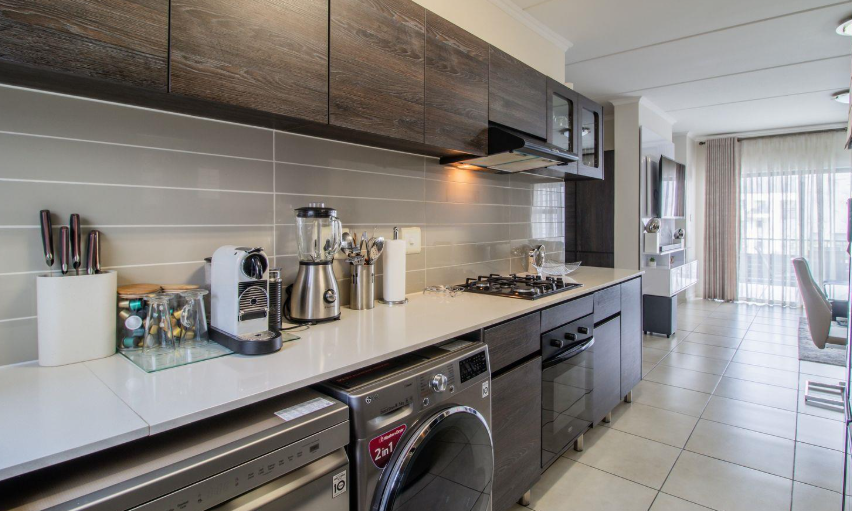 3 Bedroom Property for Sale in Oakdene Gauteng