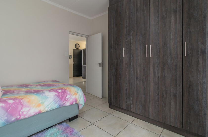 3 Bedroom Property for Sale in Oakdene Gauteng