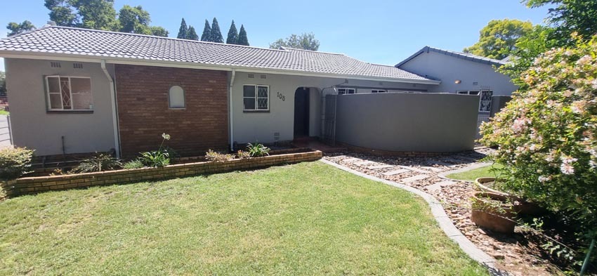 3 Bedroom Property for Sale in Brackendowns Gauteng