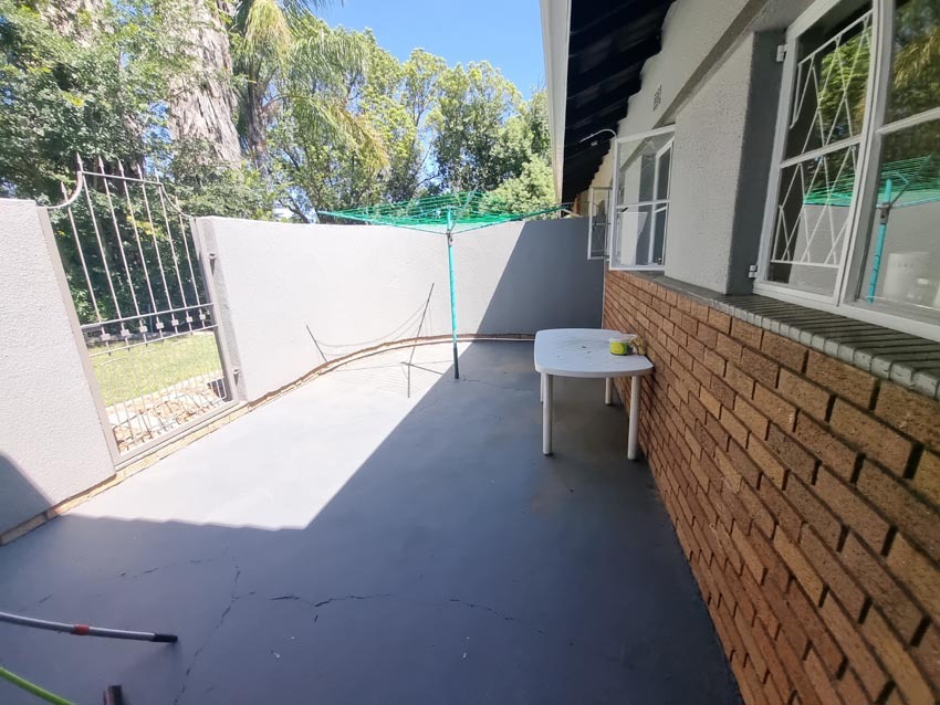 3 Bedroom Property for Sale in Brackendowns Gauteng