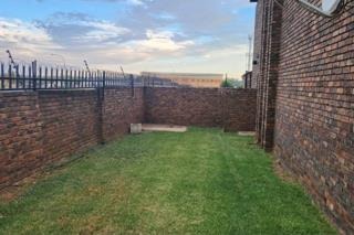 3 Bedroom Property for Sale in Brackendowns Gauteng