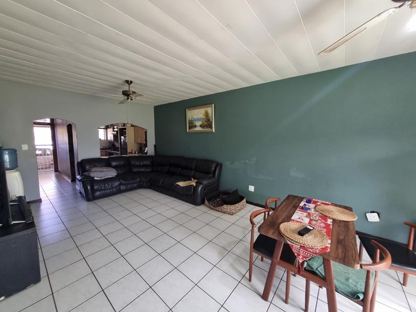 3 Bedroom Property for Sale in Brackendowns Gauteng