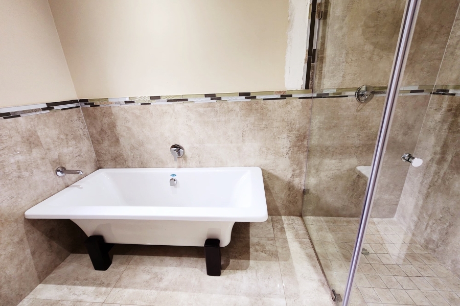 3 Bedroom Property for Sale in Crystal Park Gauteng
