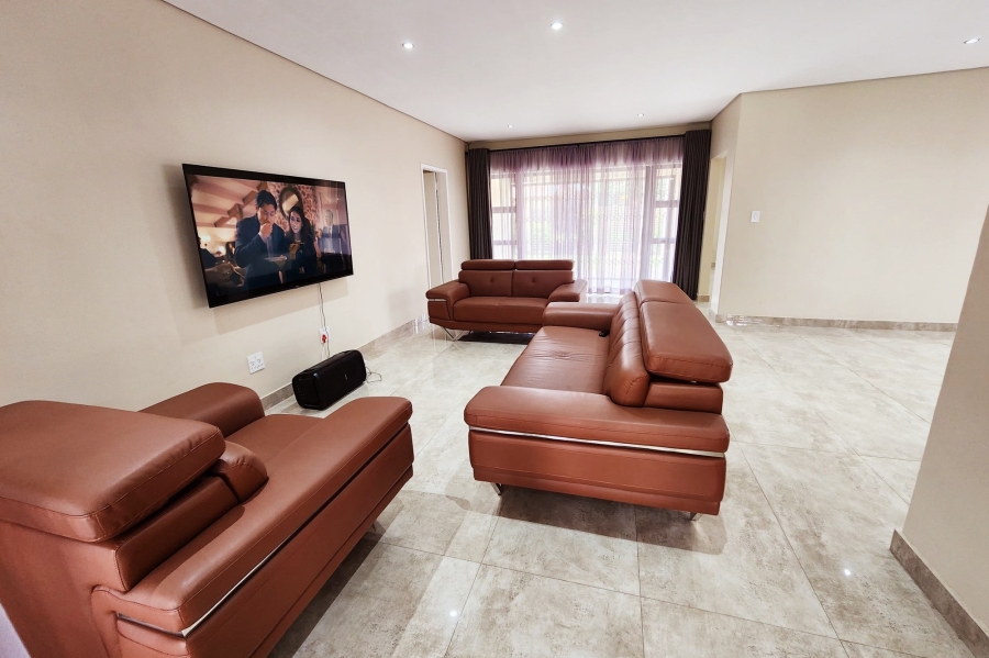 3 Bedroom Property for Sale in Crystal Park Gauteng
