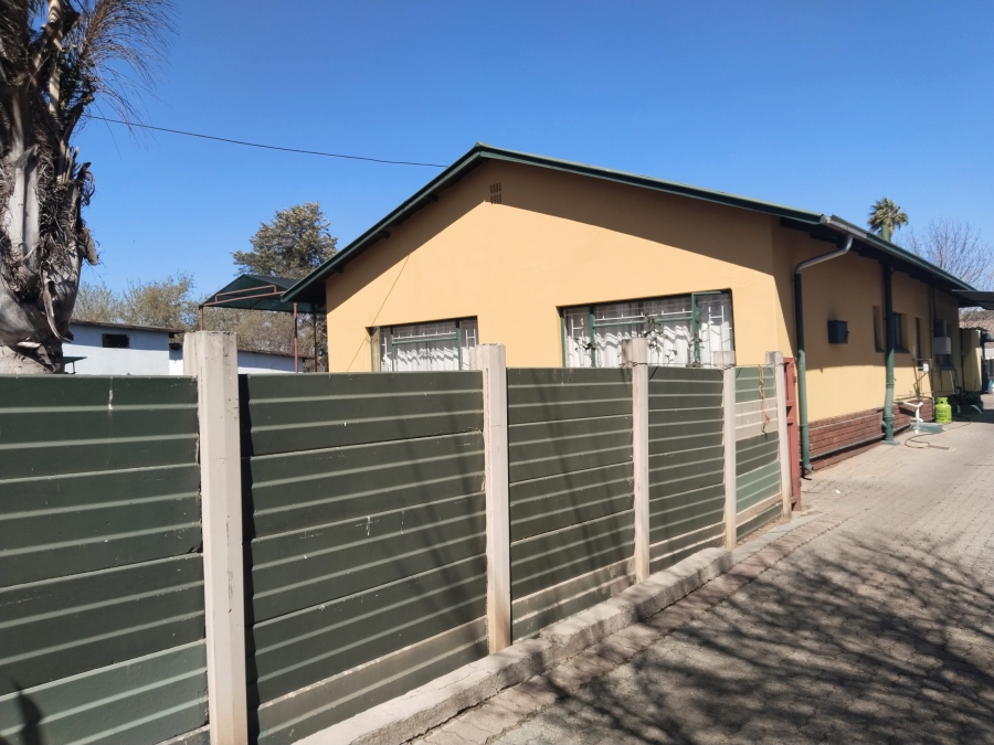 5 Bedroom Property for Sale in Claremont Gauteng