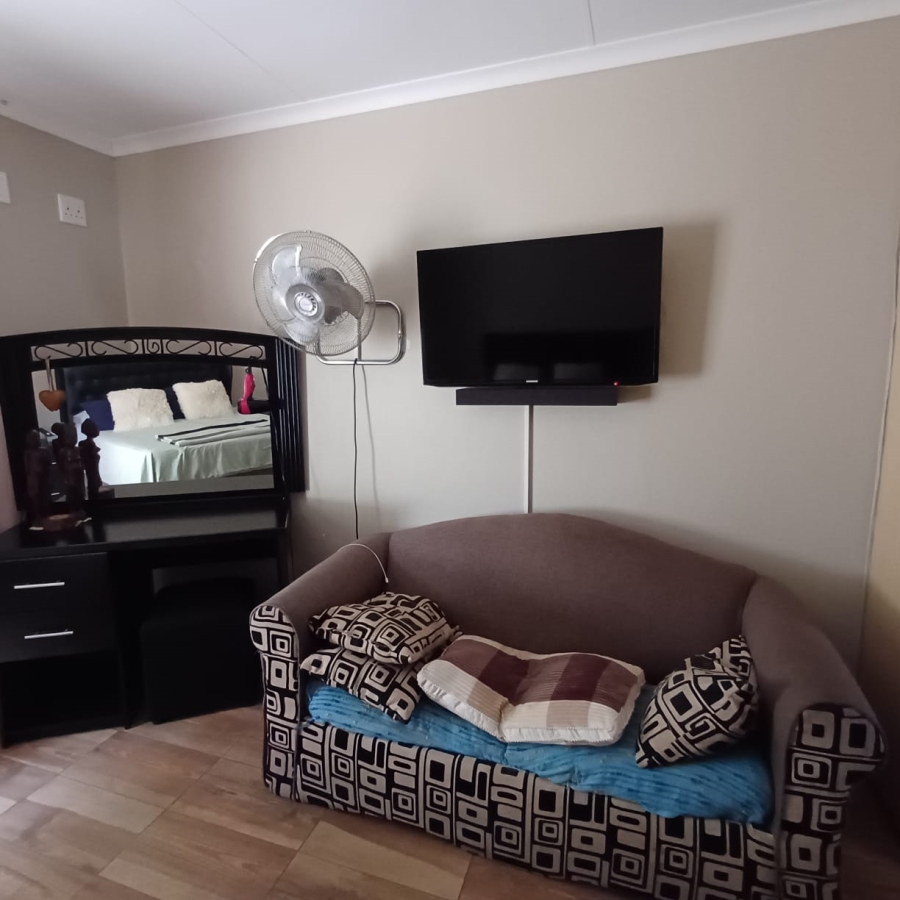 To Let 3 Bedroom Property for Rent in Meyerton Central Gauteng