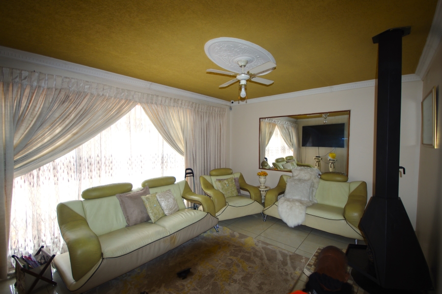 3 Bedroom Property for Sale in Minnebron Gauteng