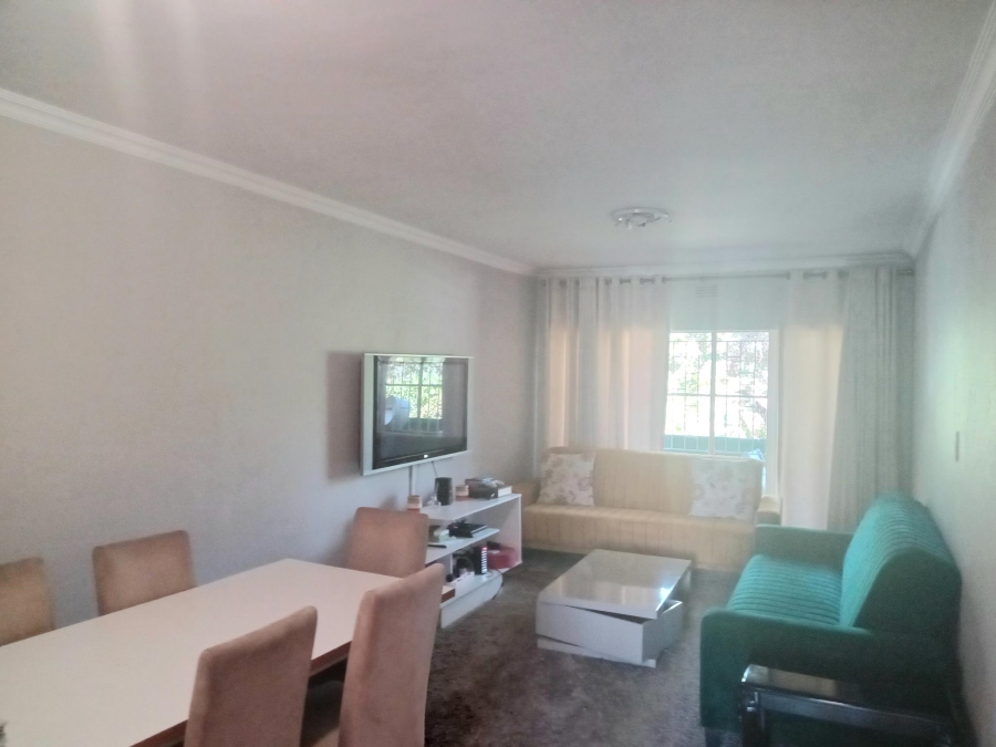 2 Bedroom Property for Sale in Kensington B Gauteng