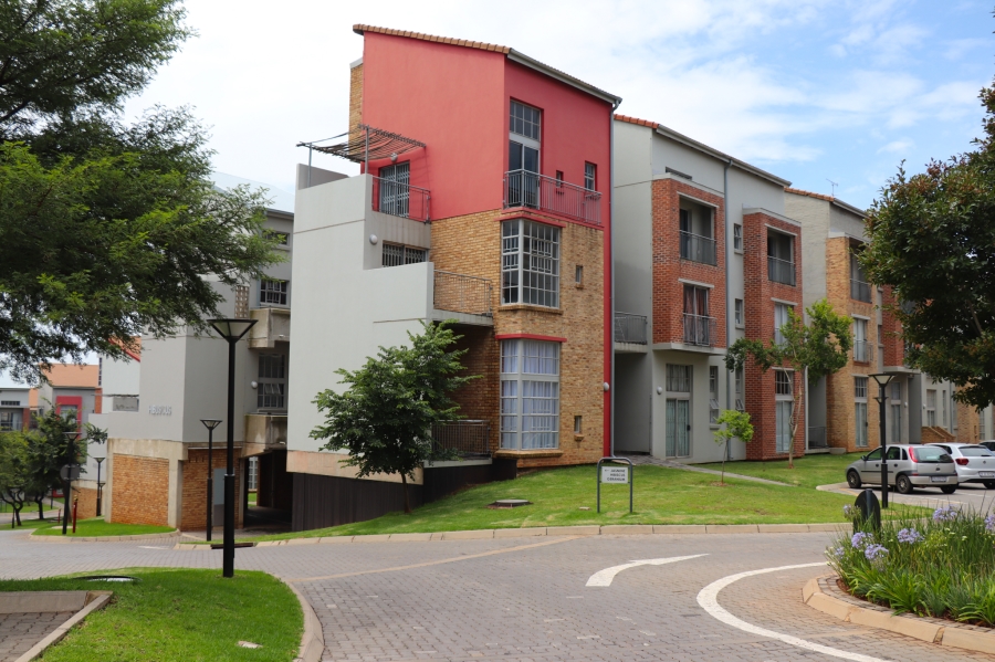 To Let 1 Bedroom Property for Rent in Houghton Estate Gauteng