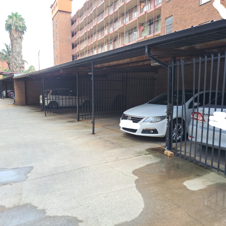 2 Bedroom Property for Sale in Pretoria Central Gauteng