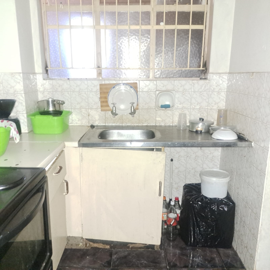 2 Bedroom Property for Sale in Pretoria Central Gauteng