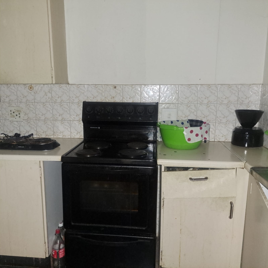 2 Bedroom Property for Sale in Pretoria Central Gauteng