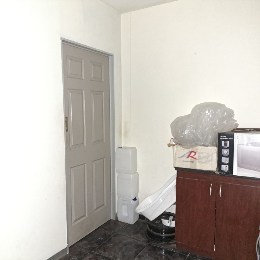 2 Bedroom Property for Sale in Pretoria Central Gauteng