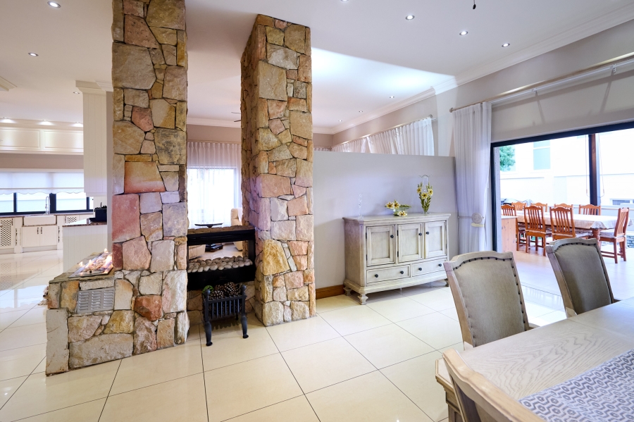 4 Bedroom Property for Sale in Waterfall Country Village Gauteng