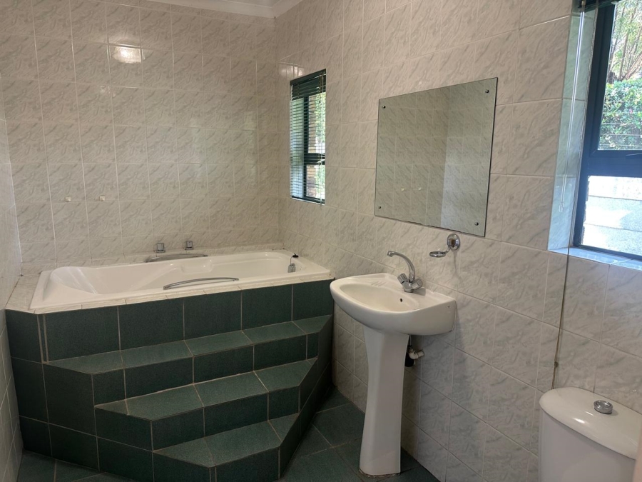 4 Bedroom Property for Sale in Marais Steyn Park Gauteng
