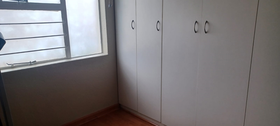 2 Bedroom Property for Sale in Kensington Gauteng