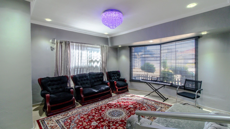 4 Bedroom Property for Sale in Lenasia Ext 5 Gauteng