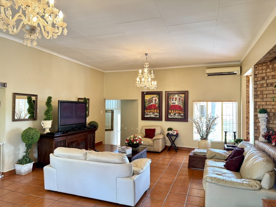 4 Bedroom Property for Sale in Moreleta Park Gauteng