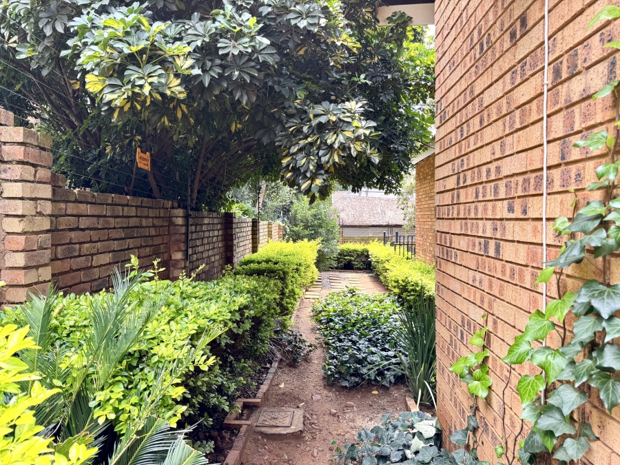 4 Bedroom Property for Sale in Moreleta Park Gauteng