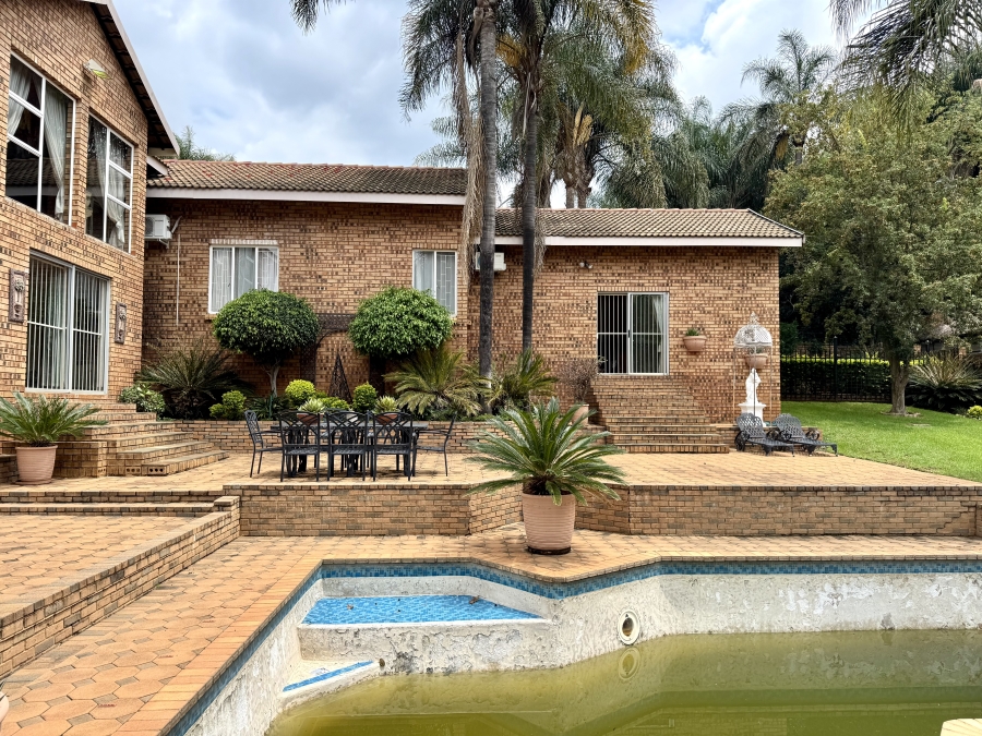 4 Bedroom Property for Sale in Moreleta Park Gauteng