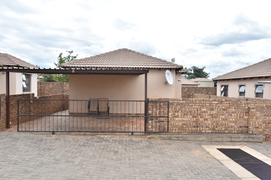 3 Bedroom Property for Sale in Chantelle Gauteng