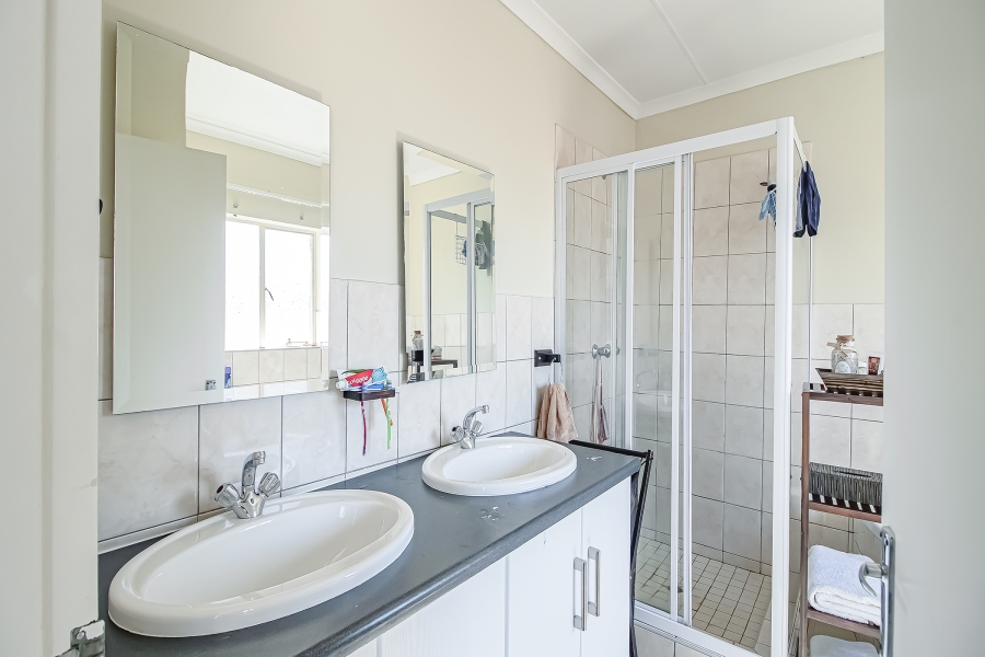 3 Bedroom Property for Sale in Montana Gauteng