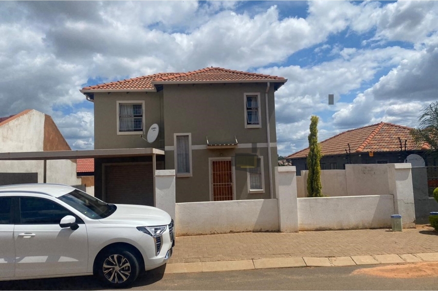 3 Bedroom Property for Sale in Glenway Estate Gauteng