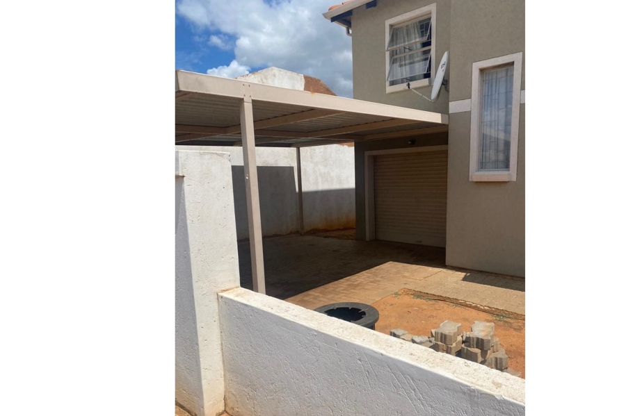 3 Bedroom Property for Sale in Glenway Estate Gauteng