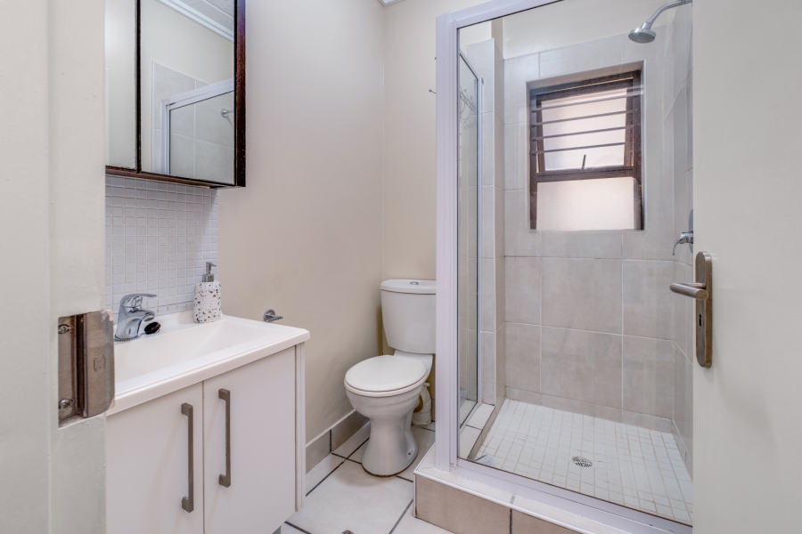2 Bedroom Property for Sale in Bryanston Gauteng