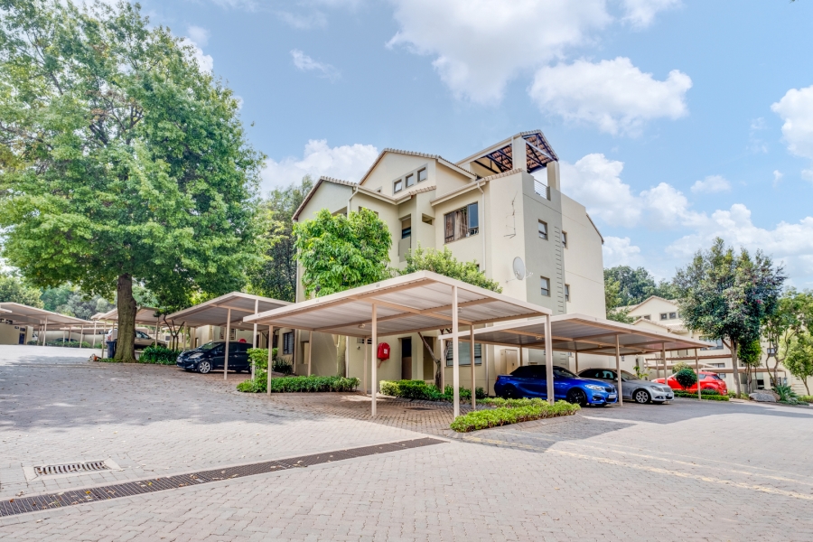 2 Bedroom Property for Sale in Bryanston Gauteng
