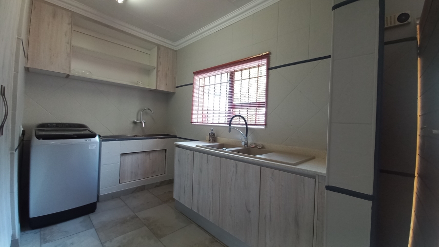 4 Bedroom Property for Sale in Sunward Park Gauteng