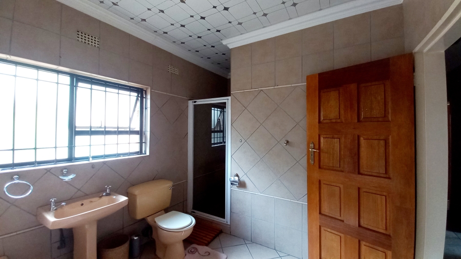 4 Bedroom Property for Sale in Sunward Park Gauteng