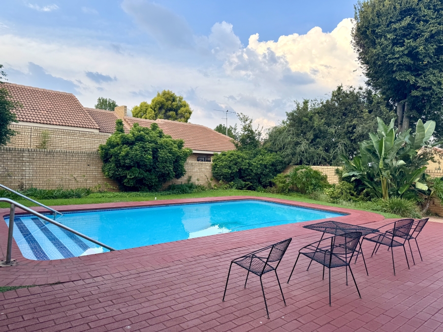 2 Bedroom Property for Sale in Equestria Gauteng