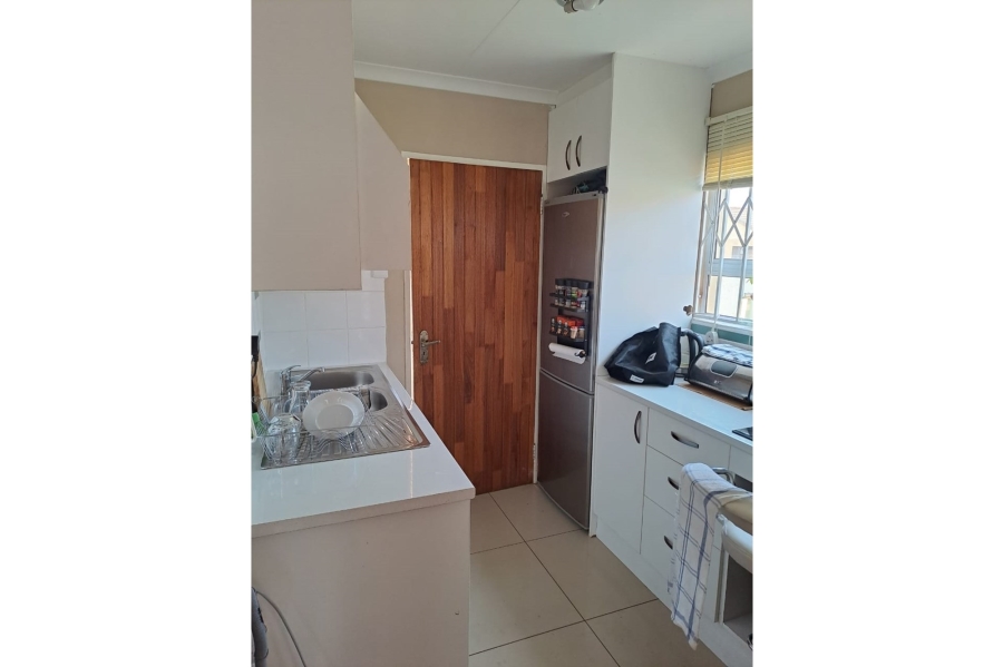 To Let 2 Bedroom Property for Rent in Toekomsrus Gauteng